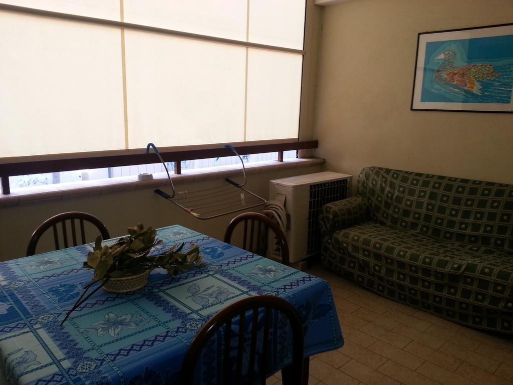 Reggio Central House Low Cost Per 4 Reggio di Calabria Exterior foto