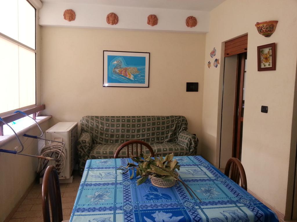 Reggio Central House Low Cost Per 4 Reggio di Calabria Exterior foto
