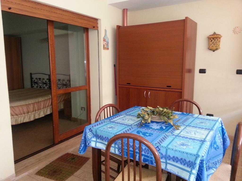 Reggio Central House Low Cost Per 4 Reggio di Calabria Exterior foto