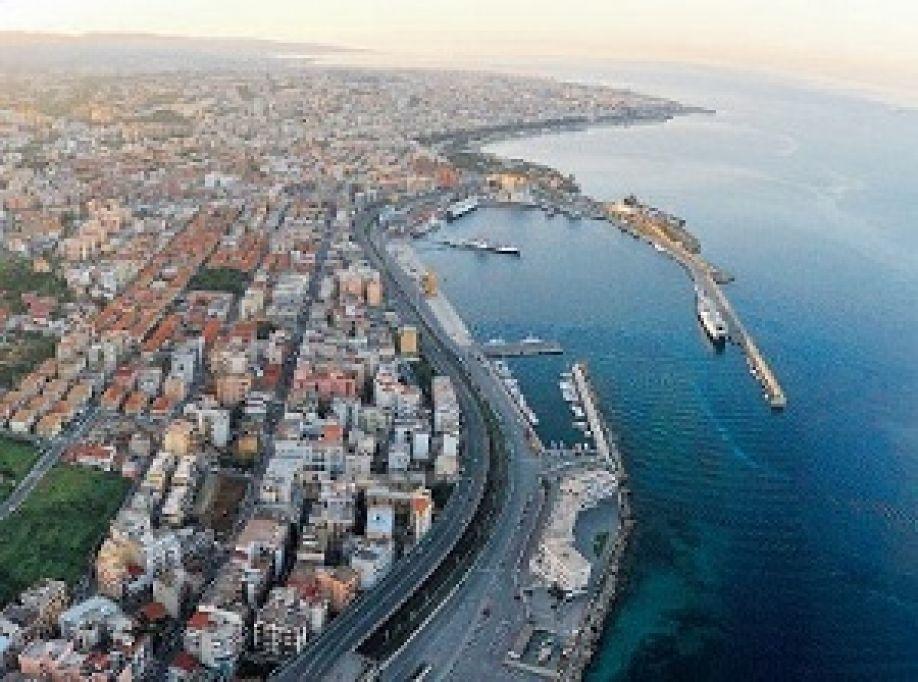 Reggio Central House Low Cost Per 4 Reggio di Calabria Exterior foto