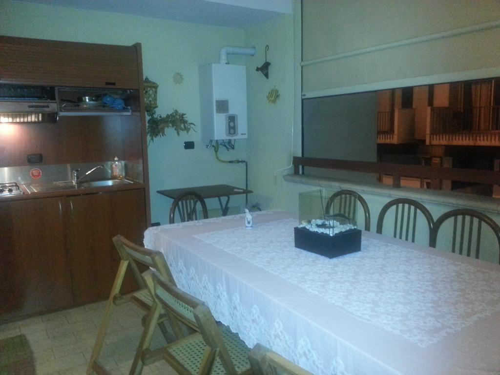 Reggio Central House Low Cost Per 4 Reggio di Calabria Exterior foto