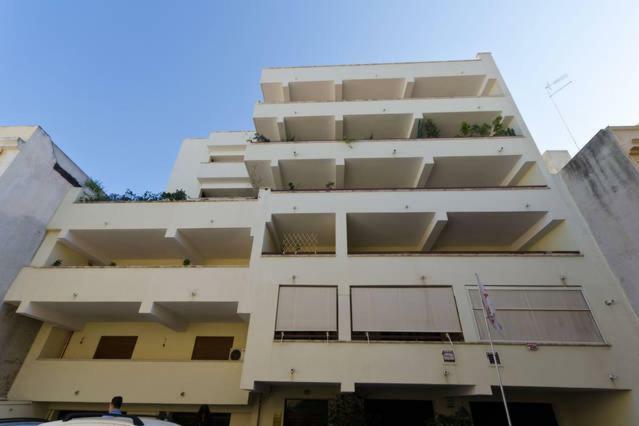 Reggio Central House Low Cost Per 4 Reggio di Calabria Exterior foto